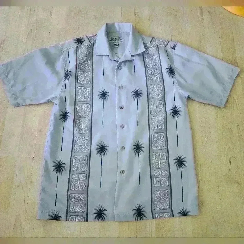 Island 2 Island Hawaiian shirt size M